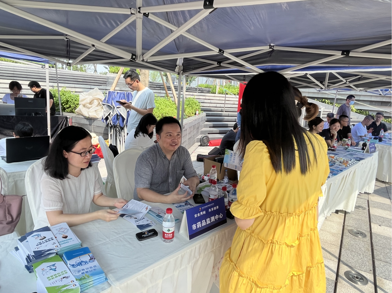 1688978312301050320.png 3.png